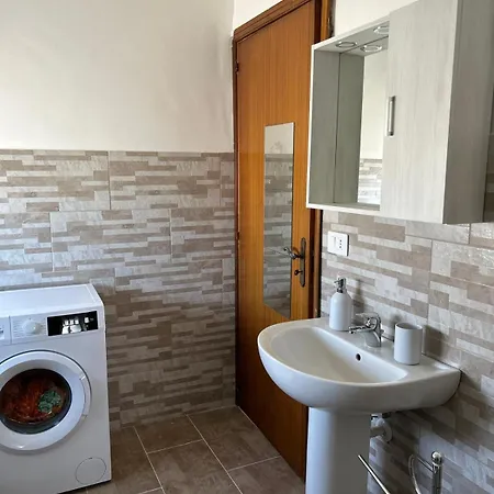 Casa Turistica Santa Rosalia شقة